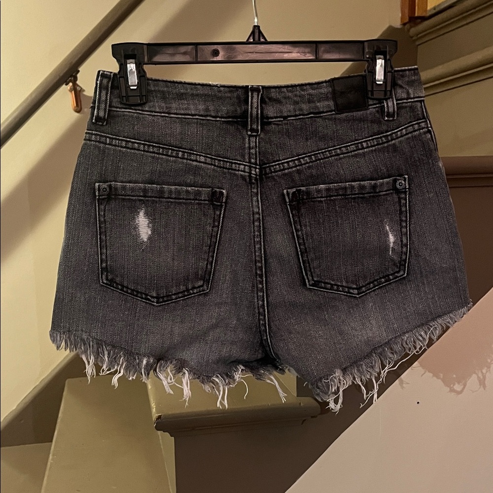 RVCA Black High-rise Denim Frayed Shorts - Picture 3 of 3